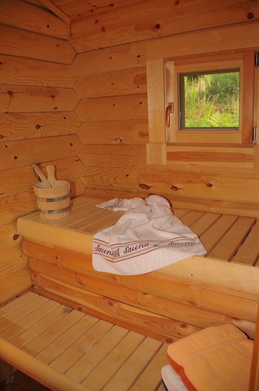 Hotelanlage Country Lodge อาร์นส์แบร์ก ภายนอก รูปภาพ
