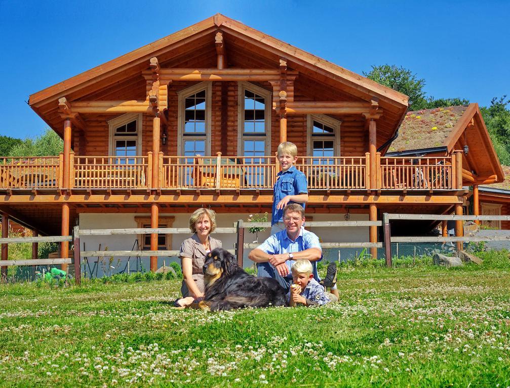 Hotelanlage Country Lodge อาร์นส์แบร์ก ภายนอก รูปภาพ